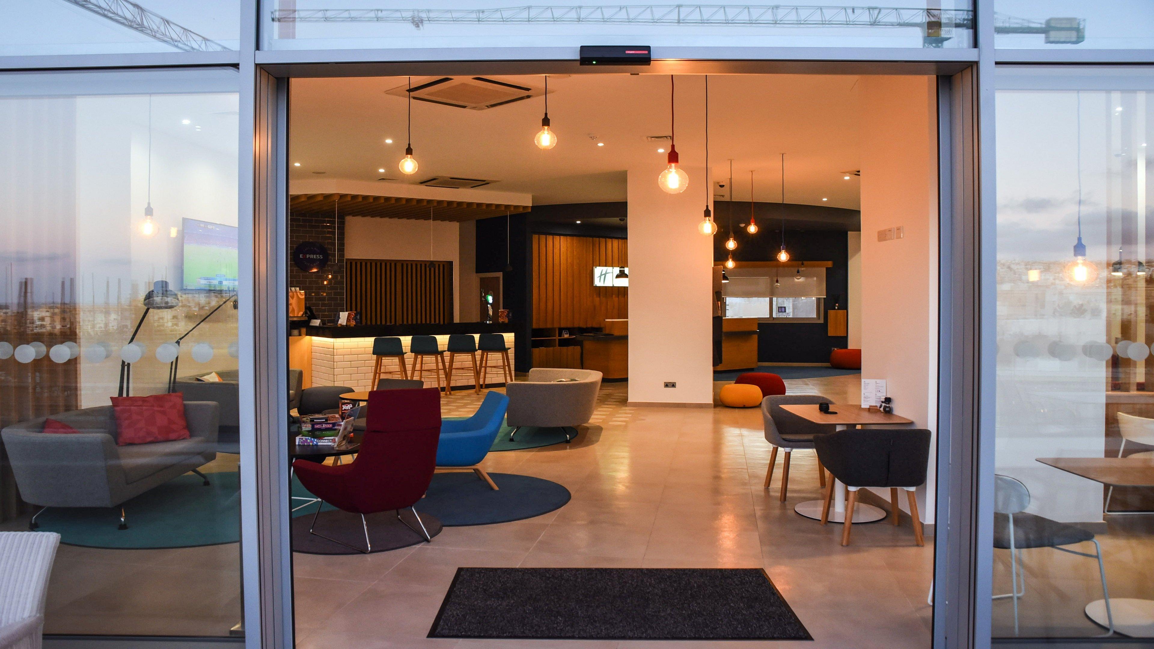 Holiday Inn Express - Malta By Ihg Saint Julian's Luaran gambar
