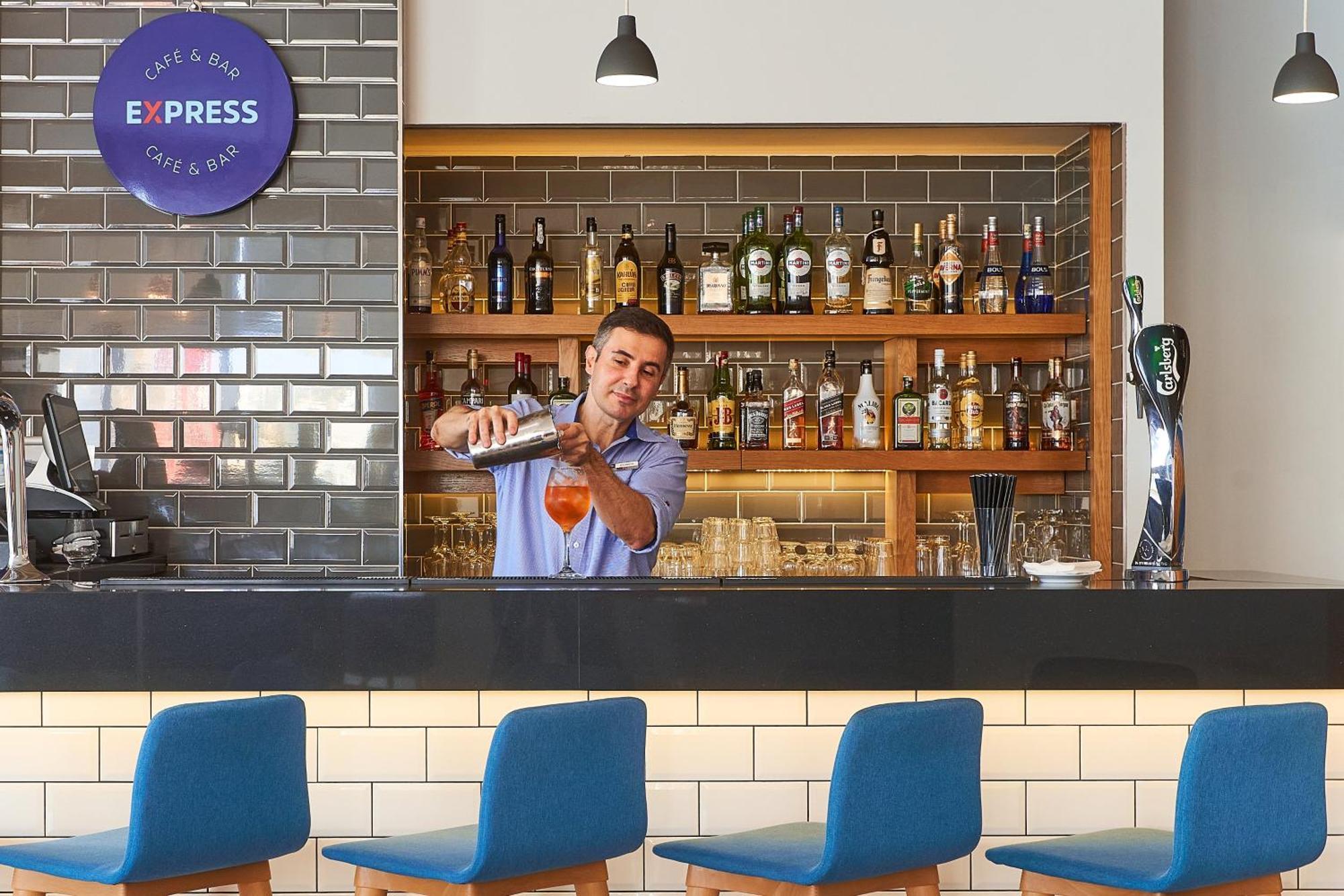 Holiday Inn Express - Malta By Ihg Saint Julian's Luaran gambar